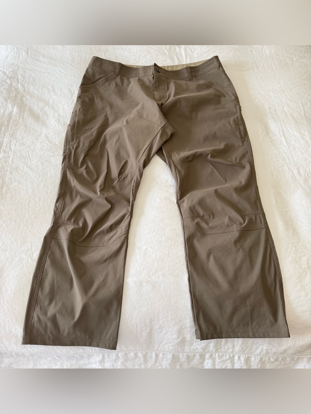 Kuhl | Men 42 x 30 | Khaki Renegade Klassik Hiking Performance Pants | 5120 NWT